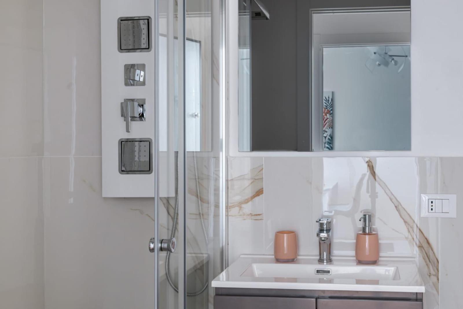 Comfortable Two-room In Apartment Milan