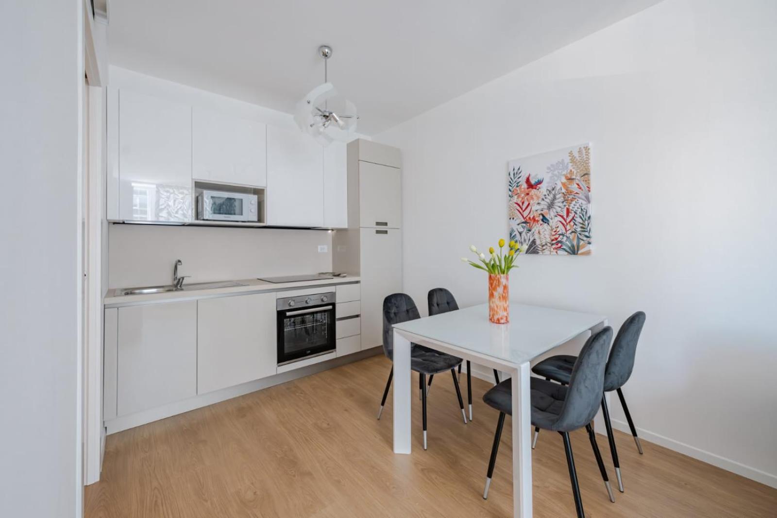 Apartment Comfortable Two-room In Mailand